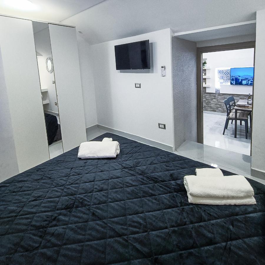 Casa Mullechella Apartment เนเปิลส์ ภายนอก รูปภาพ